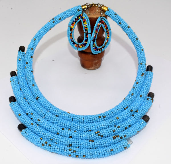 Amara Necklace (Baby Blue)